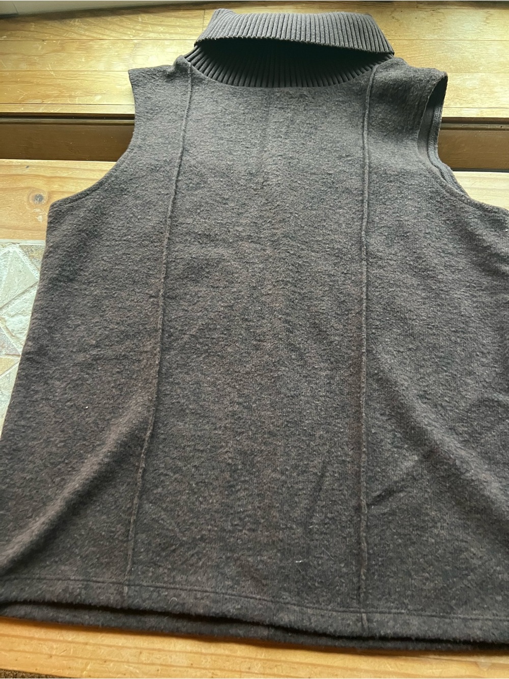 Truth Women’s S Brown Solid Ribbed Knit Sleeveless Turtleneck Sweater Vest # 468